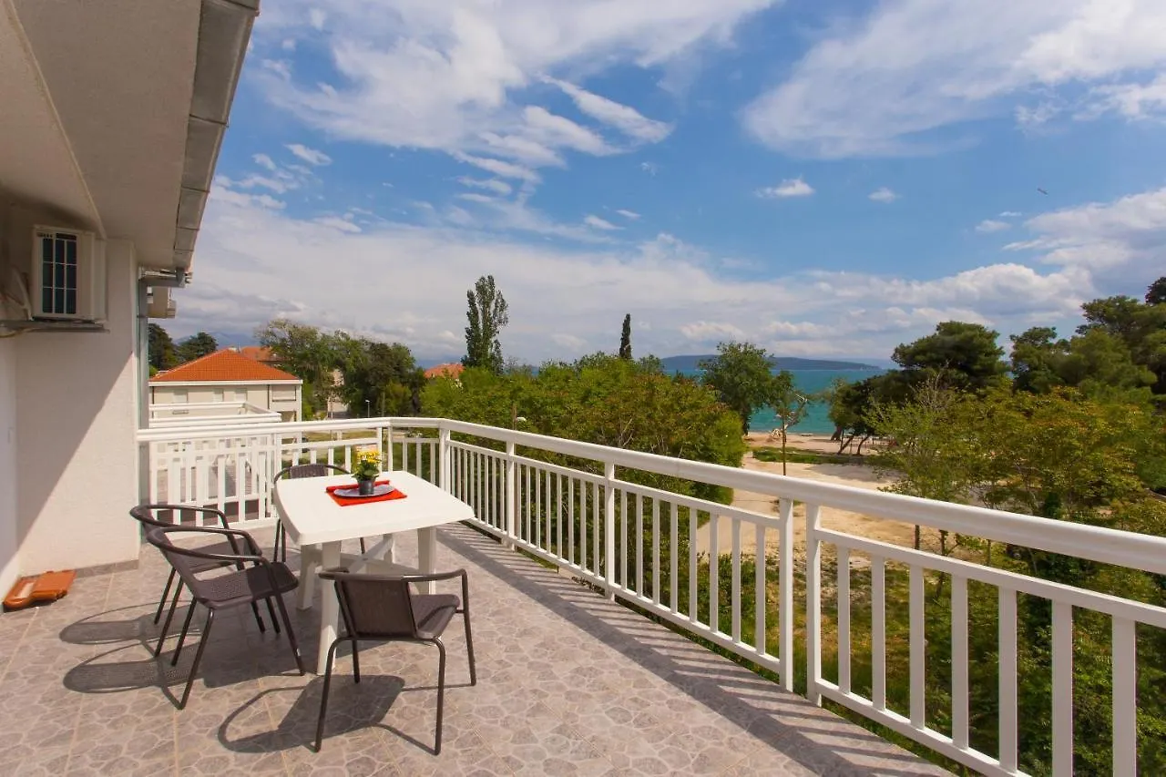 Villa Marijana Kastela 0*,  Croatia