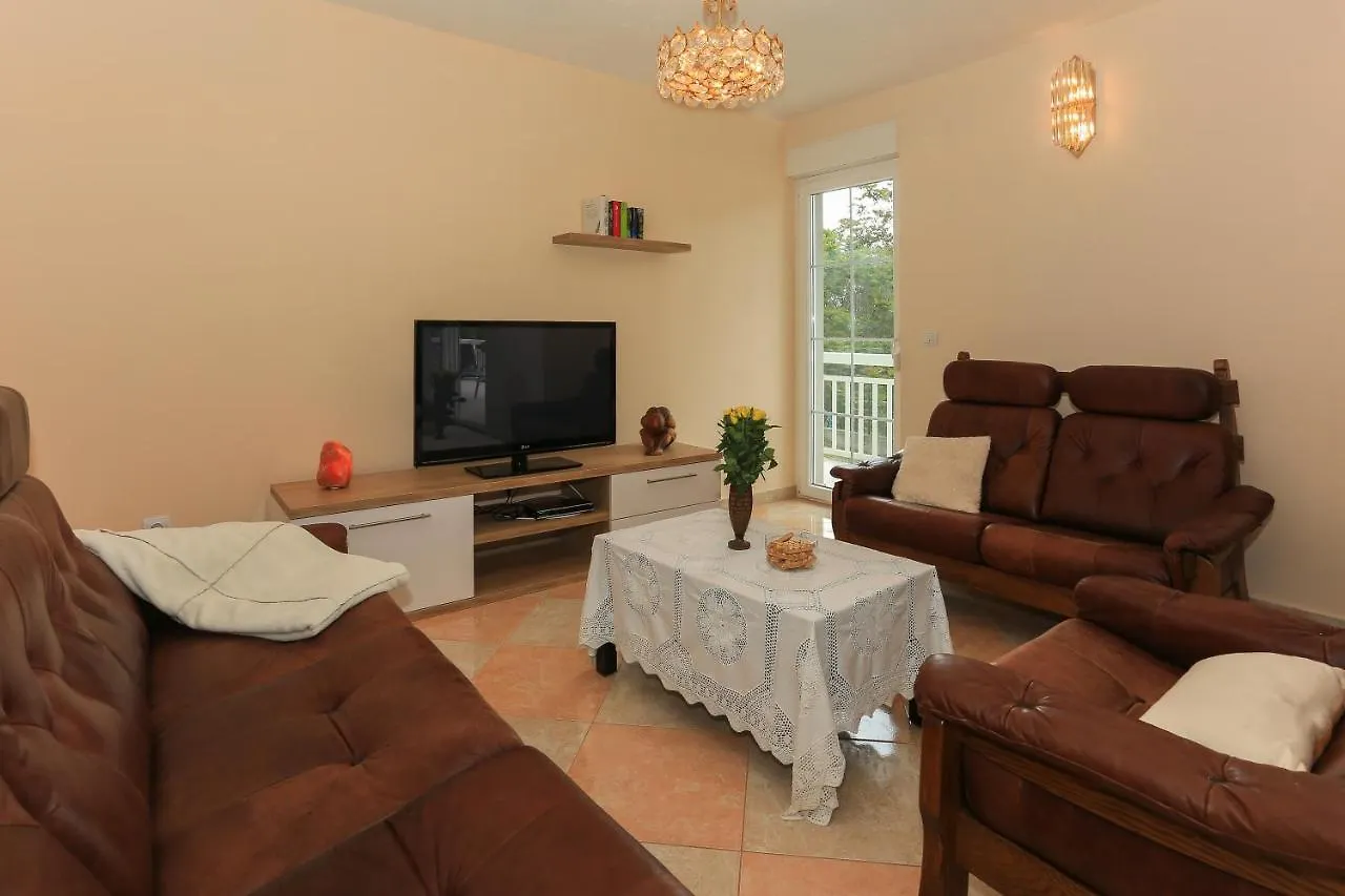 Villa Marijana Kastela Apartment