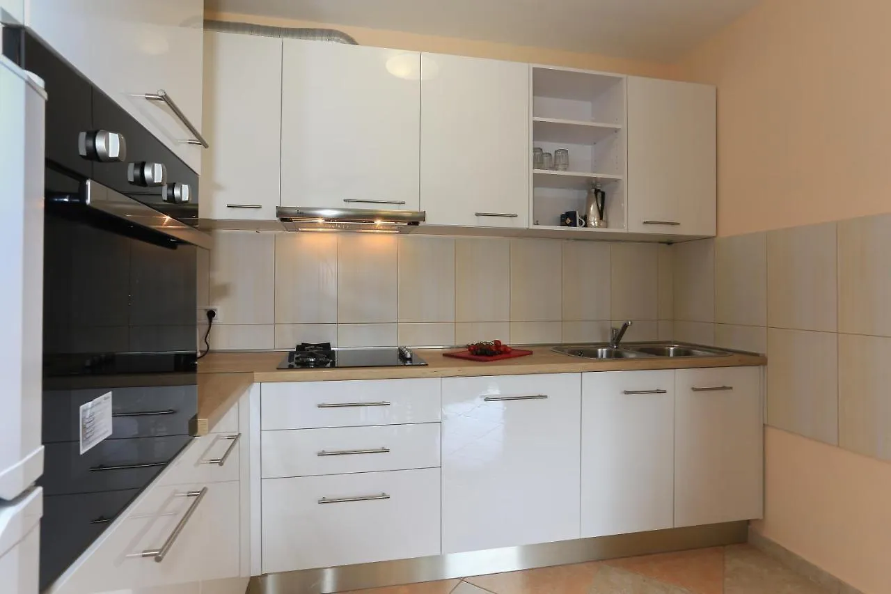 Apartment Villa Marijana Kastela