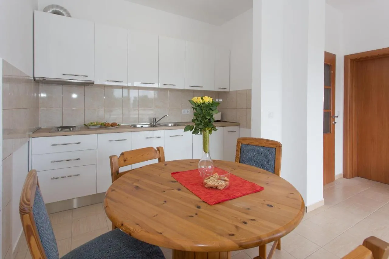 Apartment Villa Marijana Kastela