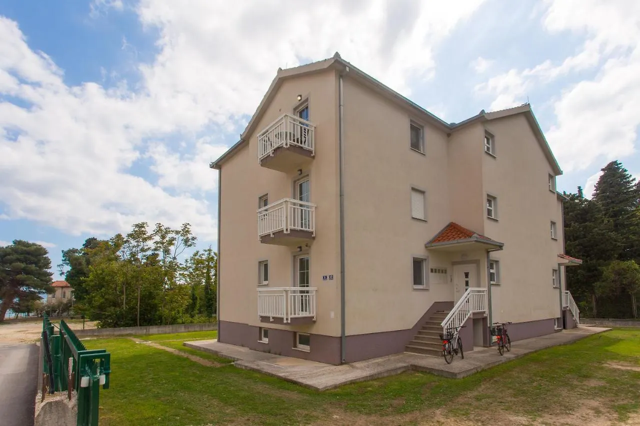 Villa Marijana Kastela Apartment